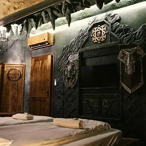 https://excalibur-minihotel.egerhotels.net